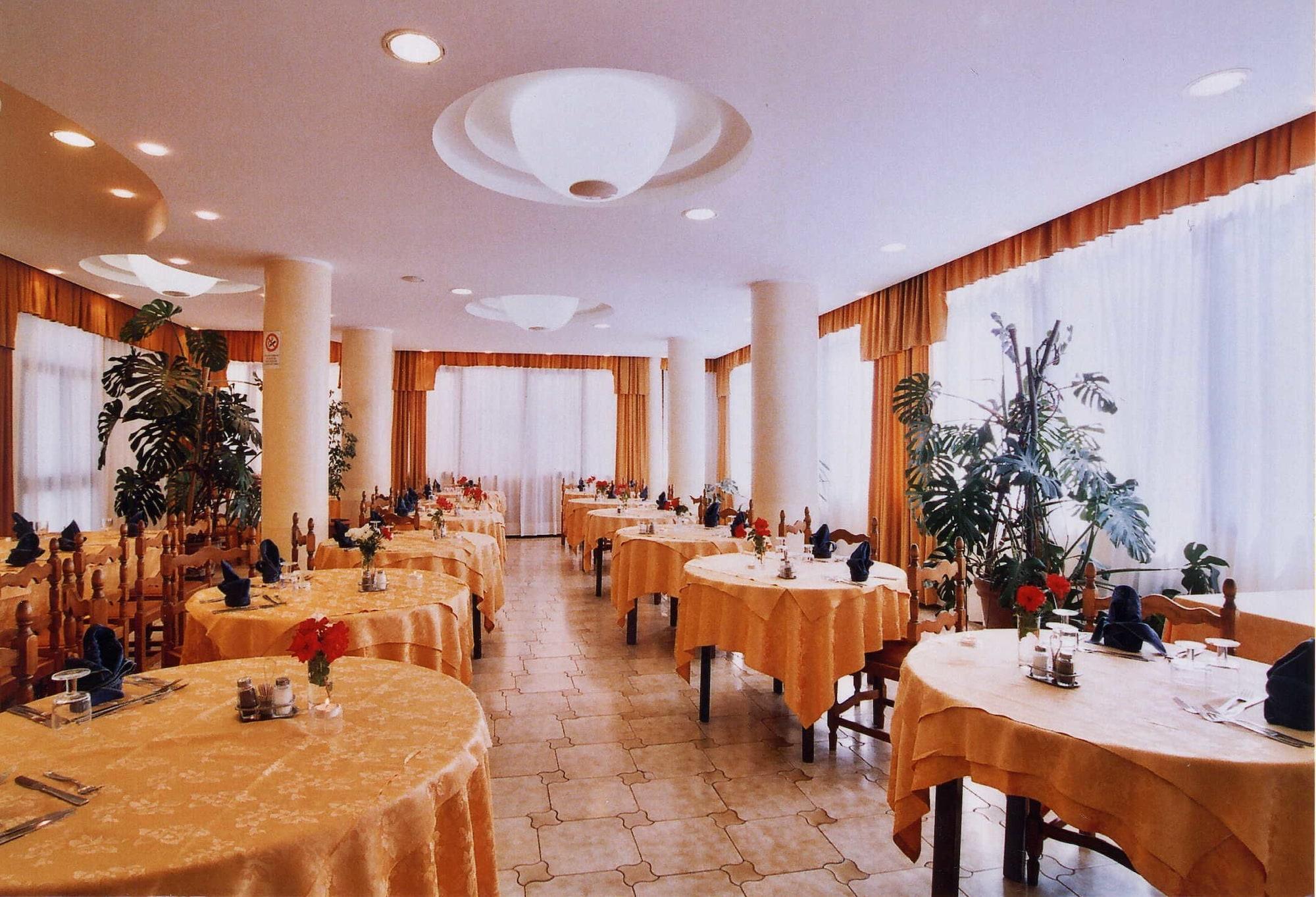 Hotel Marrani Ronta Dış mekan fotoğraf